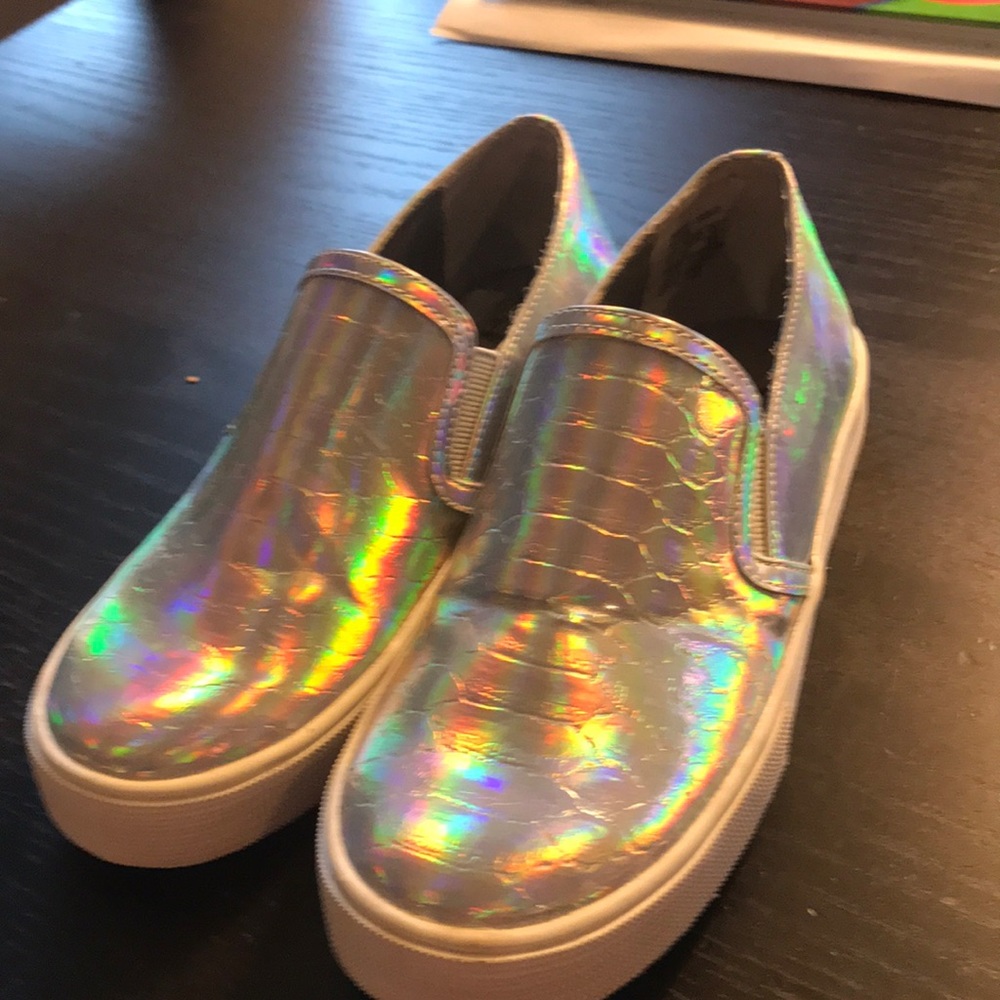 Stuart Weitzman Iridescent slip on sneakers